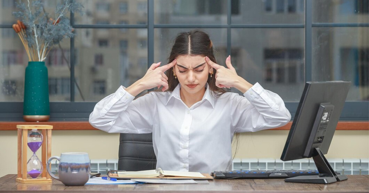 Stress trong công việc: Nguyên nhân, dấu hiệu & cách giải tỏa