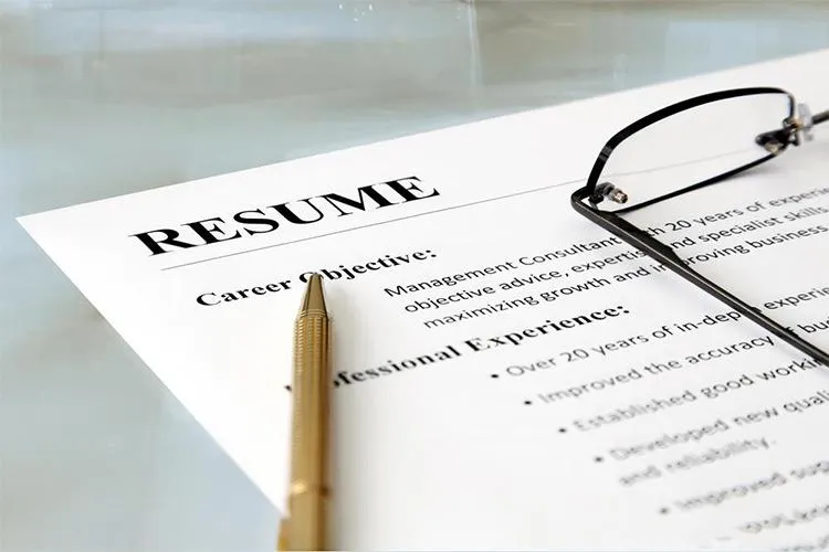 Resume Là Gì? Cách Tạo Resume Trong Ngành Nhà Hàng Khách Sạn