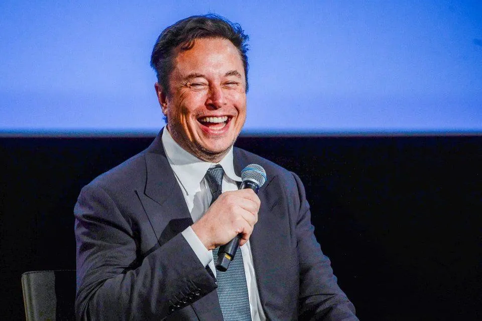 Phong cách lãnh đạo của Elon Musk: Điên rồ tạo nên thành công