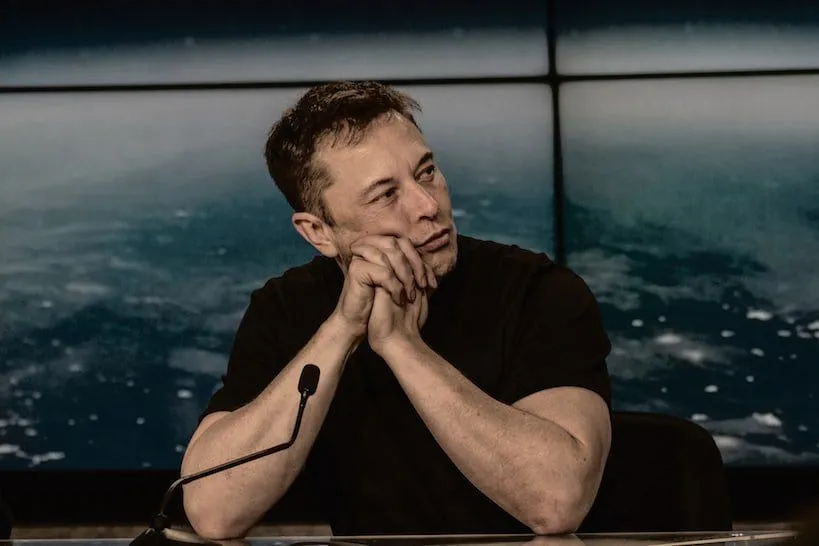 Phong cách lãnh đạo của Elon Musk: Điên rồ tạo nên thành công