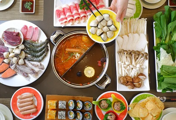 Top 10 nhà hàng Buffet ngon rẻ, nổi tiếng nhất ở Sài Gòn