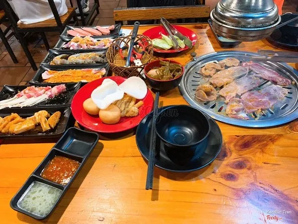 Top 10 nhà hàng Buffet ngon rẻ, nổi tiếng nhất ở Sài Gòn